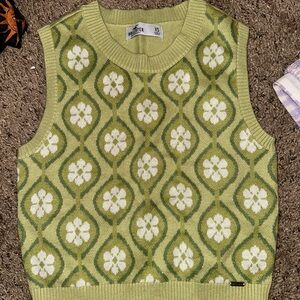 Hollister Green and White Retro Vest
